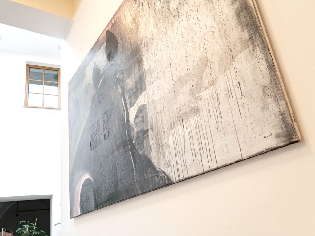 Jan Kostaa A7 Gallery Animal Edition Painting Malba